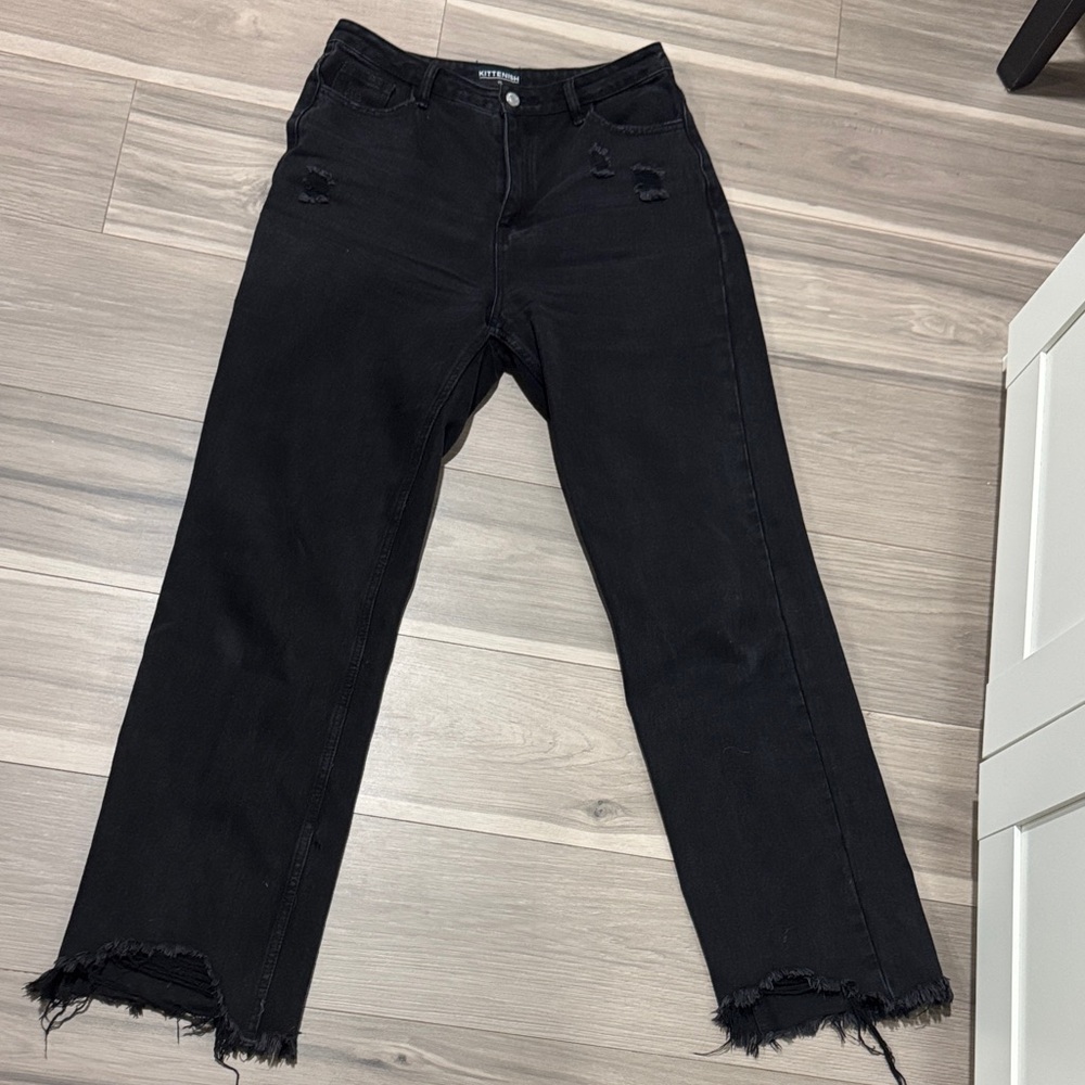 Kittenish Black Distressed Jeans